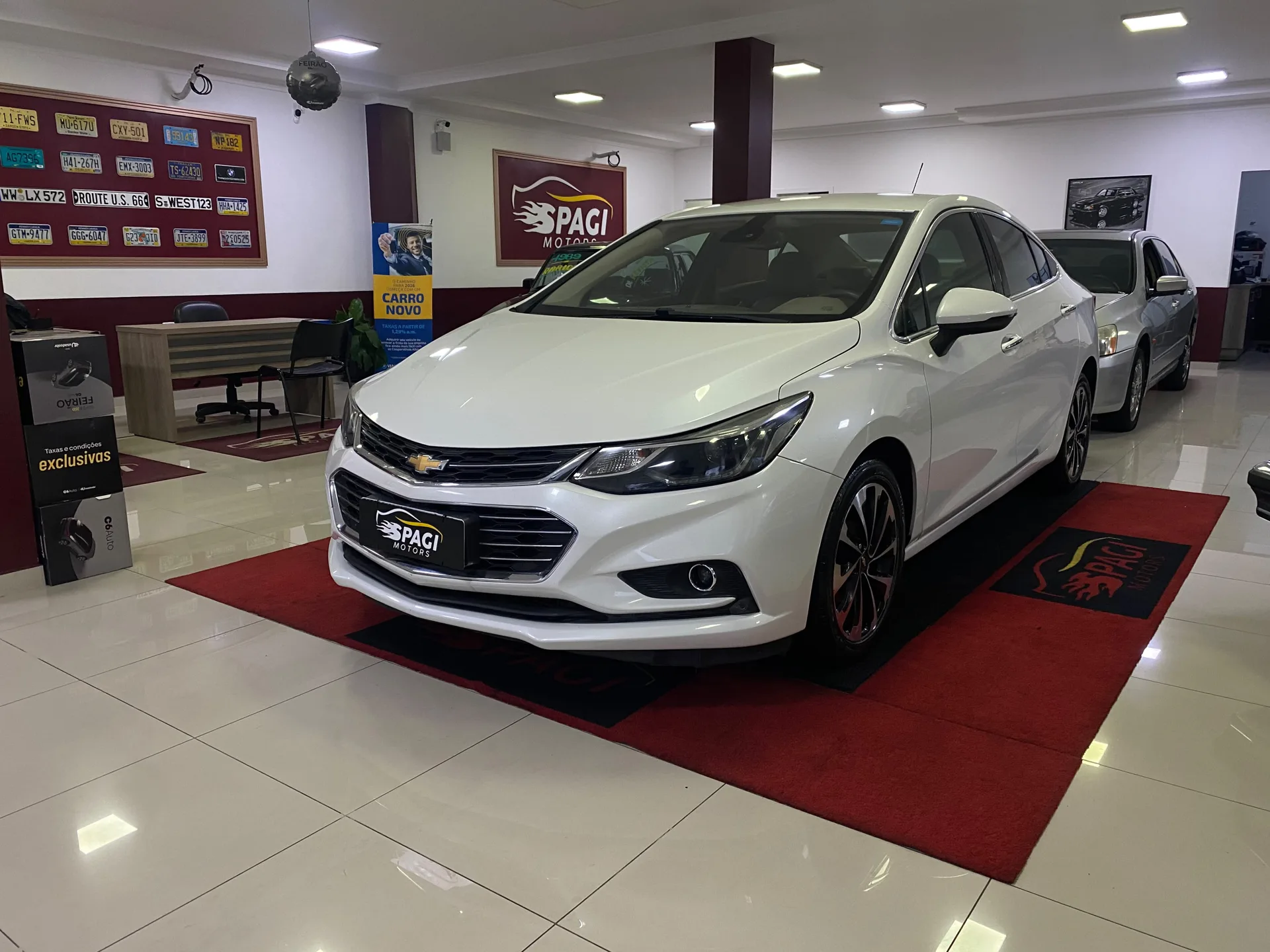 Chevrolet Cruze 2018 — foto 3 de 10