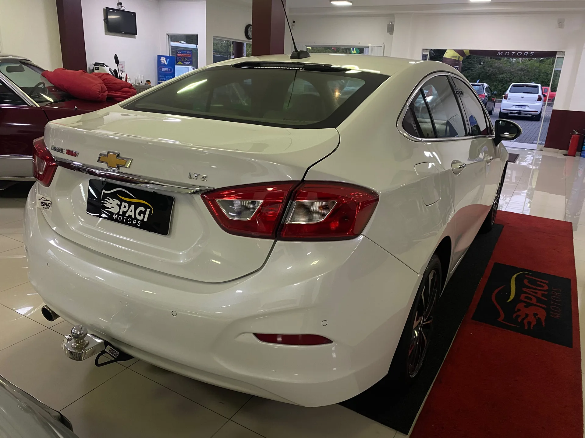 Chevrolet Cruze 2018 — foto 4 de 10