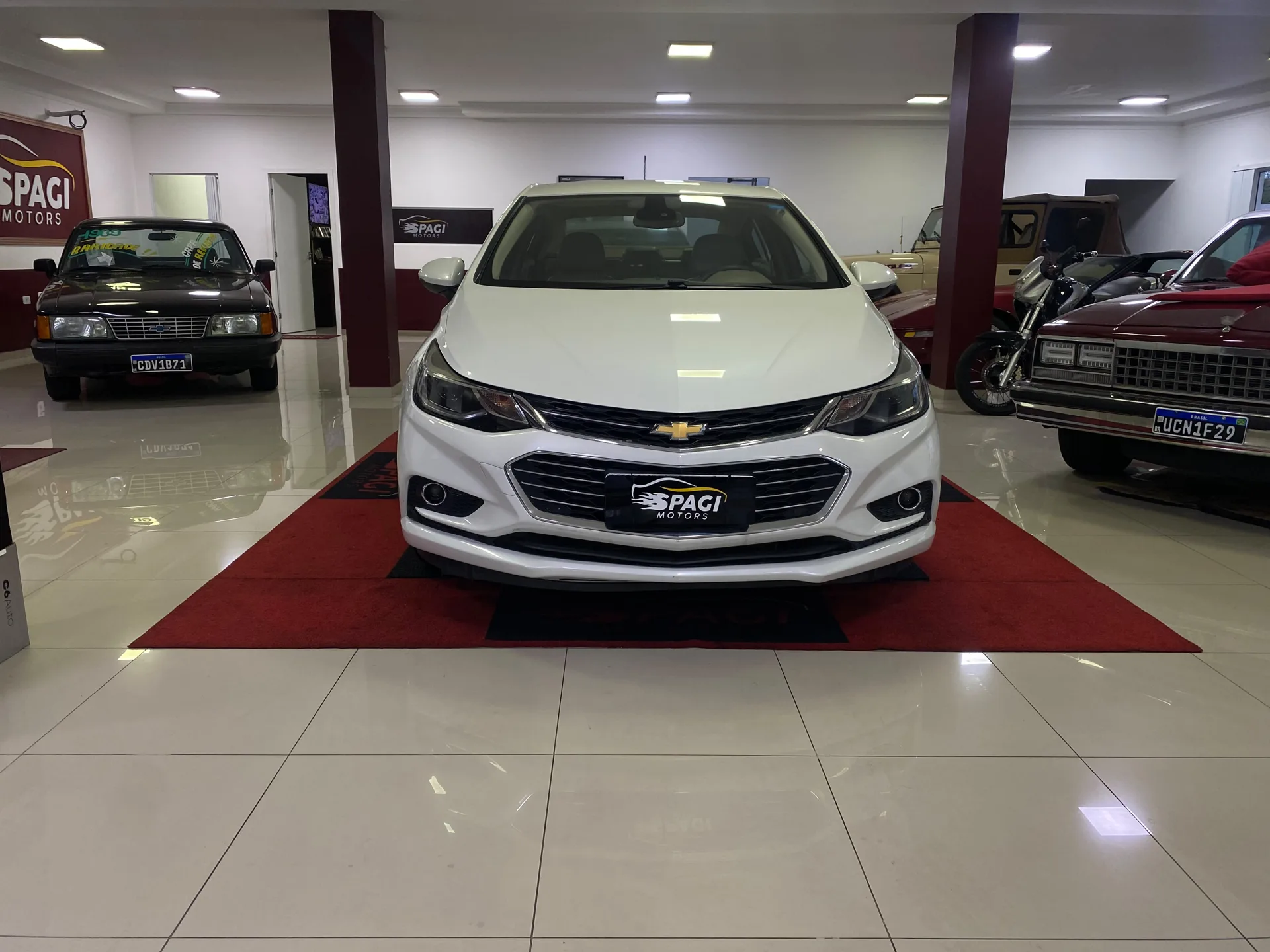 Chevrolet Cruze 2018 — foto 2 de 10